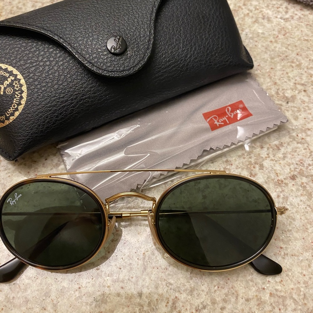 Ray-Ban Gold Frame Sunglasses with Green Lenses